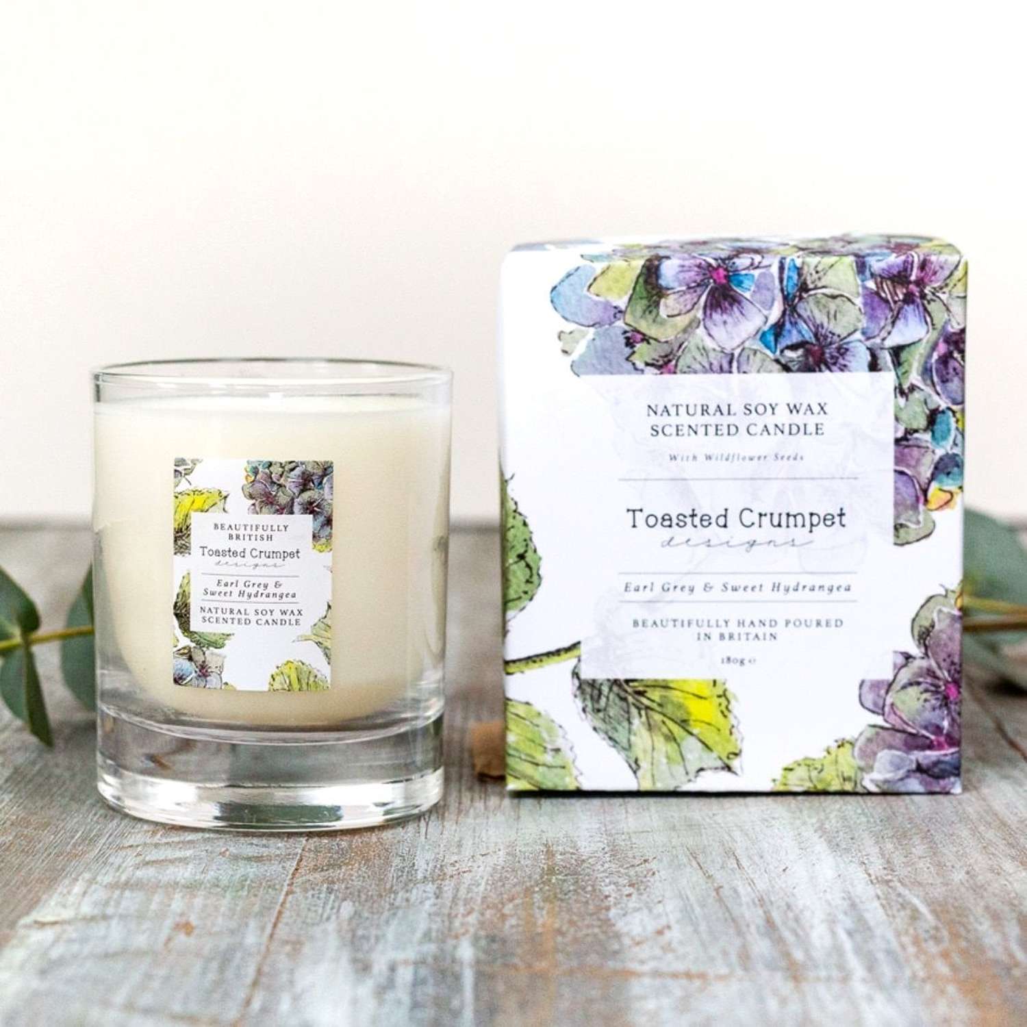 Toasted Crumpet Earl Grey & Sweet Hydrangea Glass Candle
